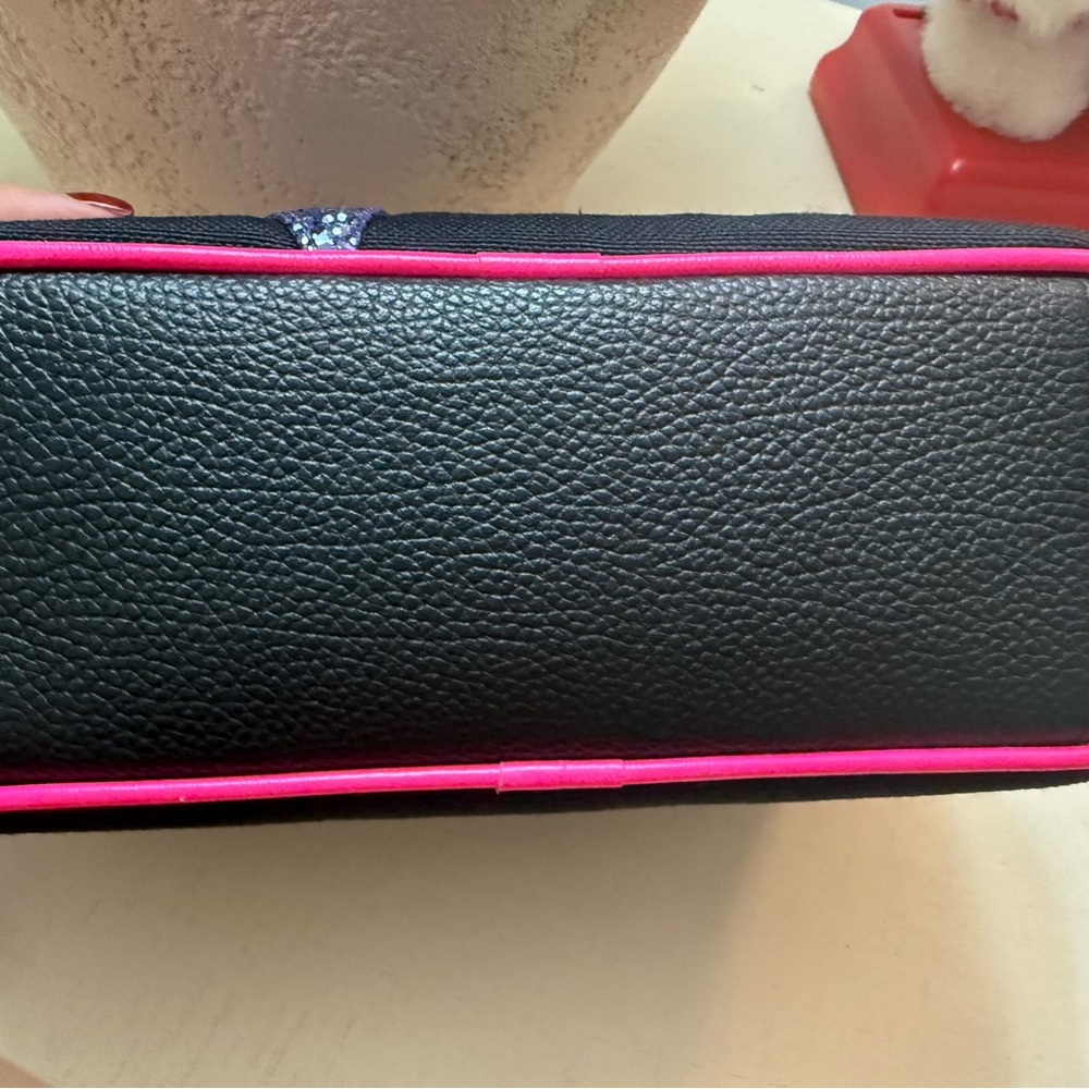 Golden Goose Black and Pink Cosmetic Bag with Glitter Star - Picture 8 of 11